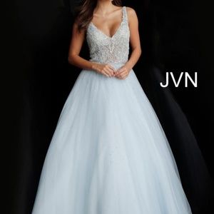 JVN 67134 Prom Sweet 16 Dress - Pale Light Blue